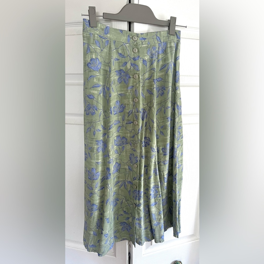 Vintage 90’s Green Blue Floral Button-Front Midi Skirt Prophecy by Sag Harbour